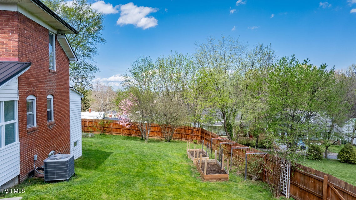 Photo #98: 1503 Virginia Street