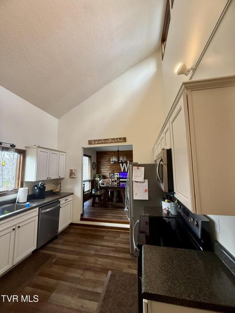 Photo #42: 106 Revere Circle