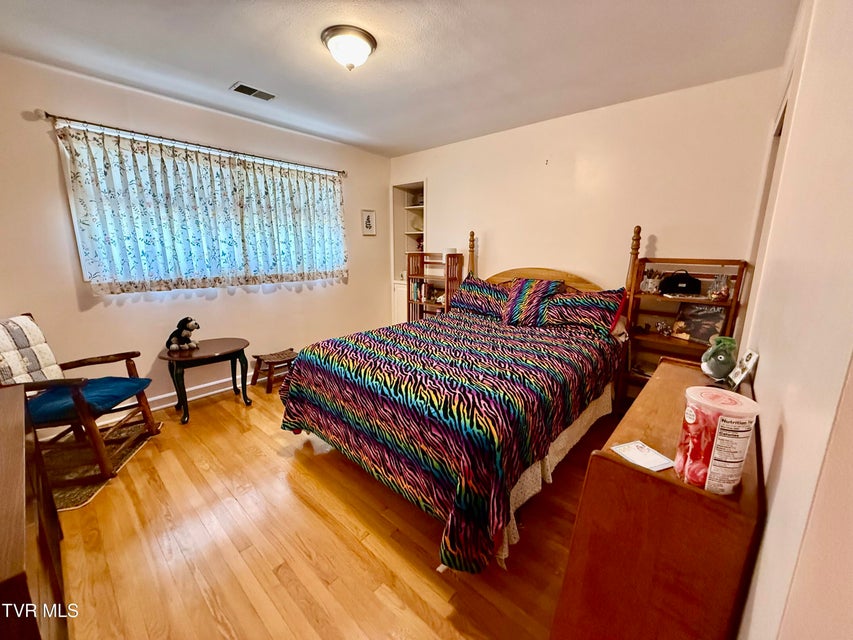 Photo #13: 408 Forest Hills Drive