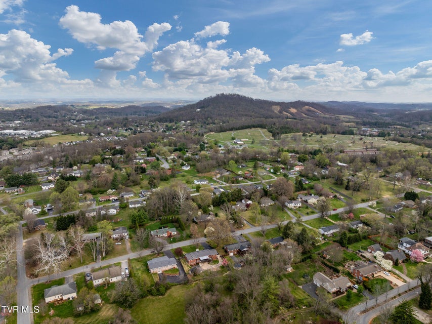 Photo #79: 906 Althea Street