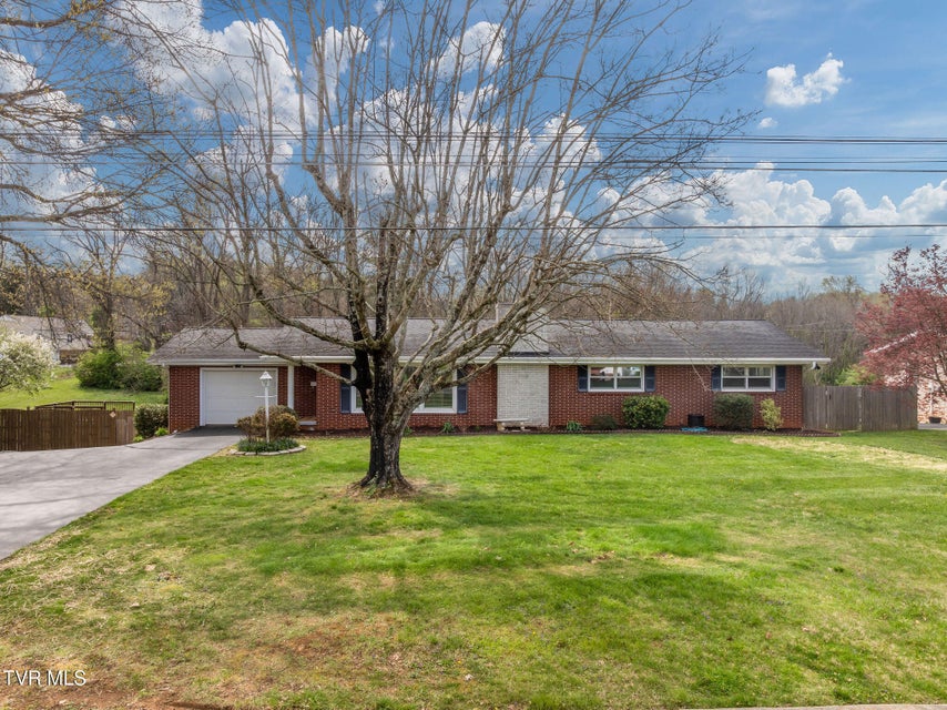 Photo #3: 906 Althea Street