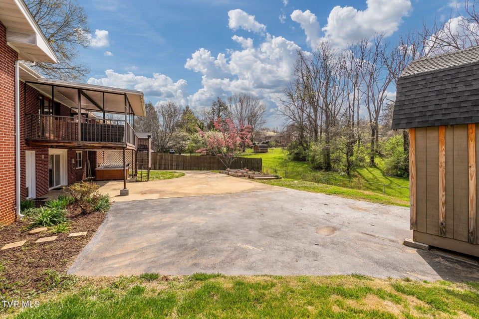 Photo #60: 906 Althea Street