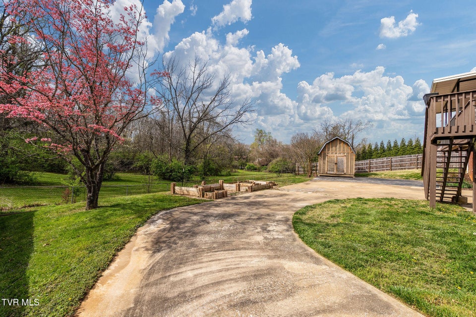 Photo #67: 906 Althea Street