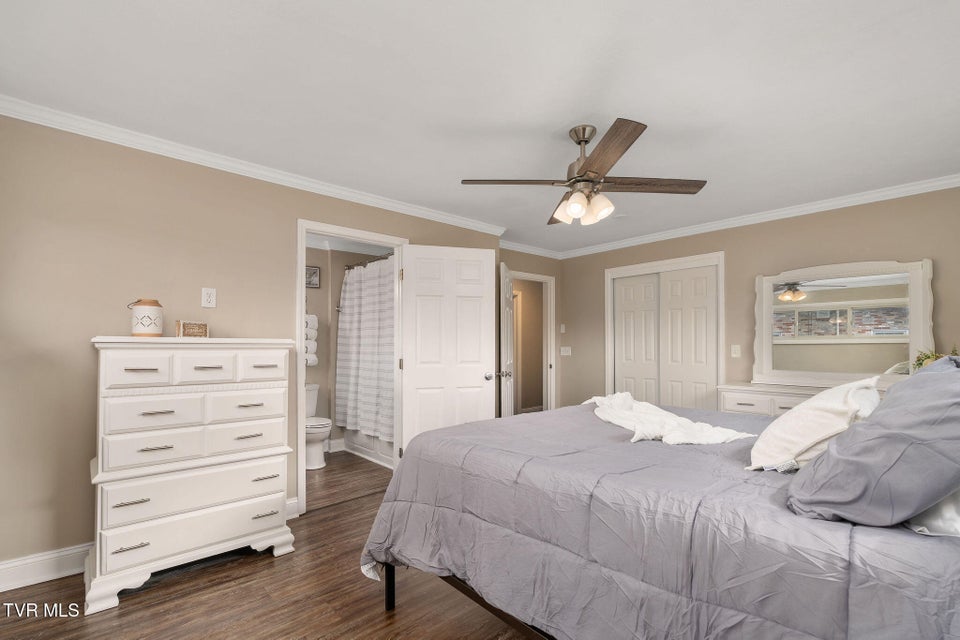 Photo #34: 906 Althea Street