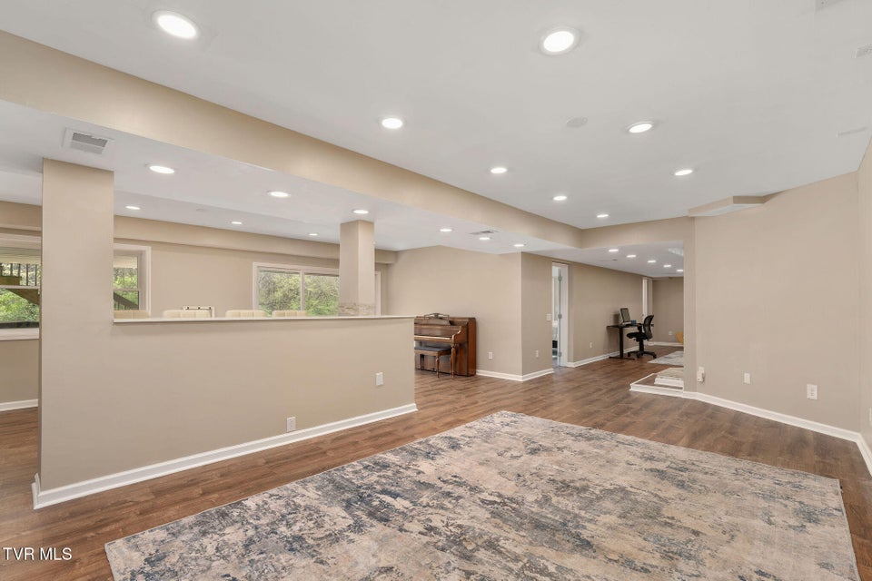 Photo #35: 906 Althea Street