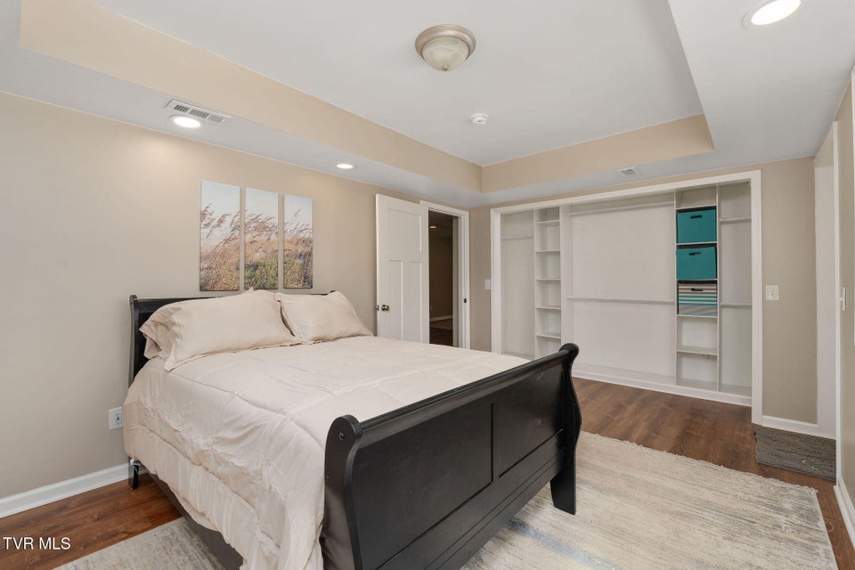 Photo #48: 906 Althea Street