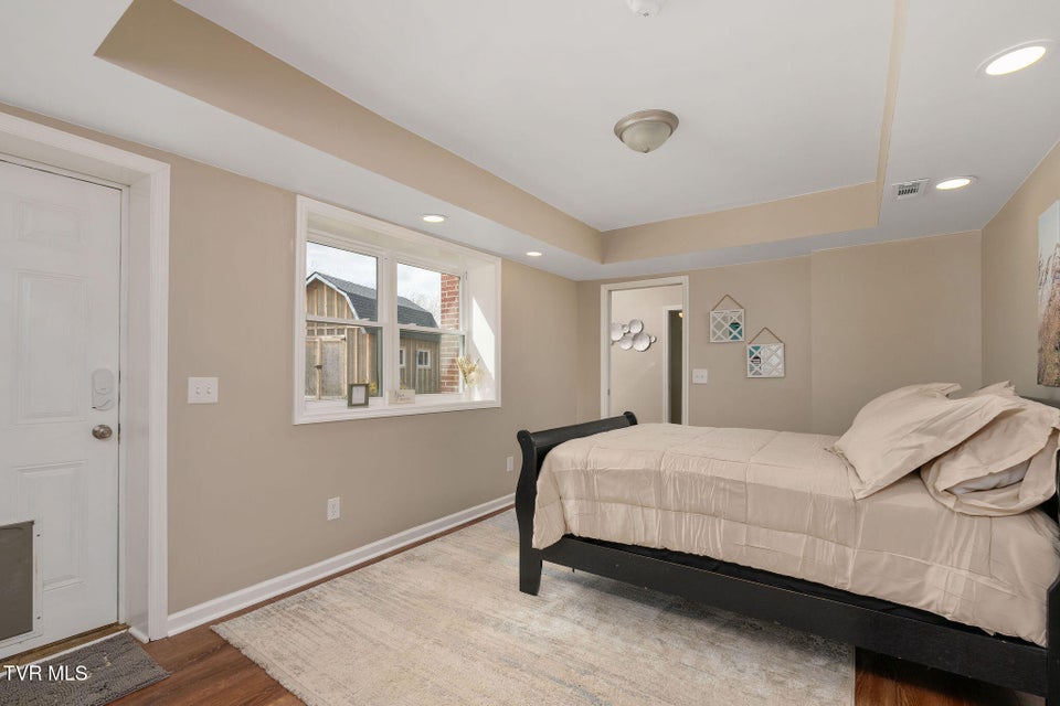 Photo #46: 906 Althea Street