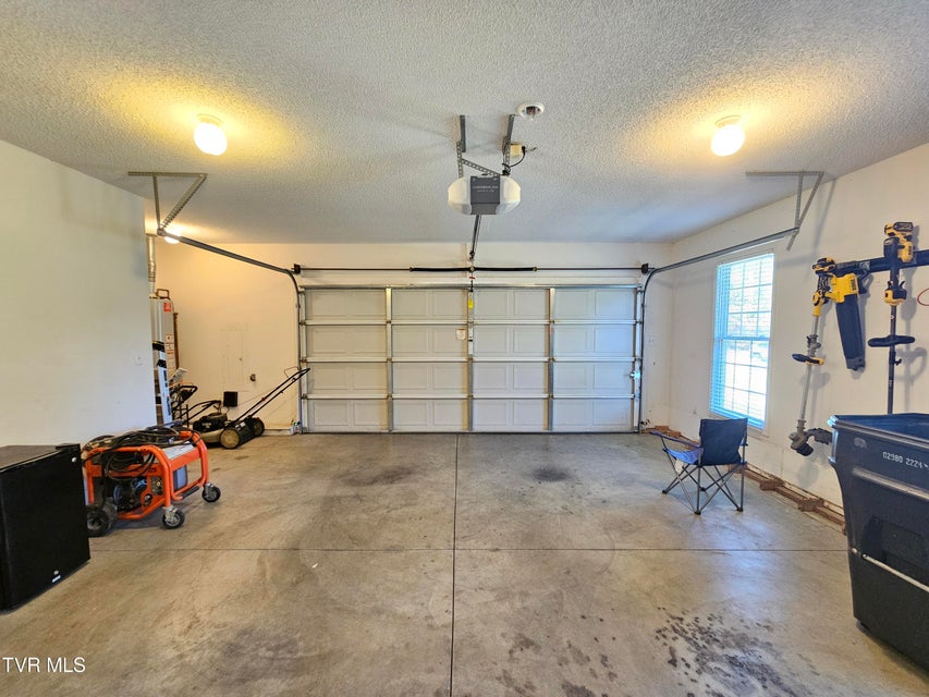 Photo #38: 212 Chatham Road