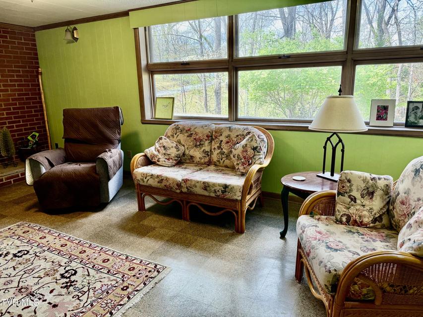 Photo #22: 408 Forest Hills Drive