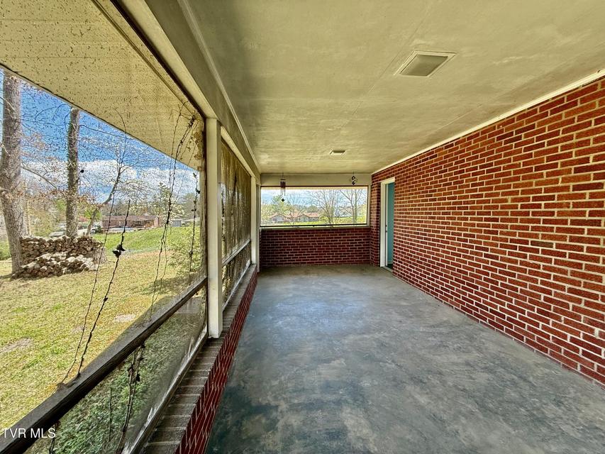 Photo #27: 408 Forest Hills Drive