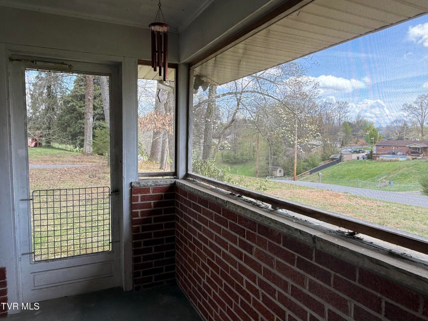 Photo #37: 408 Forest Hills Drive