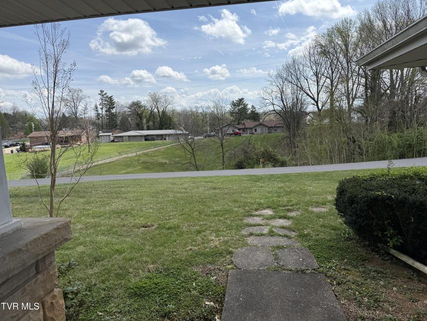 Photo #38: 408 Forest Hills Drive