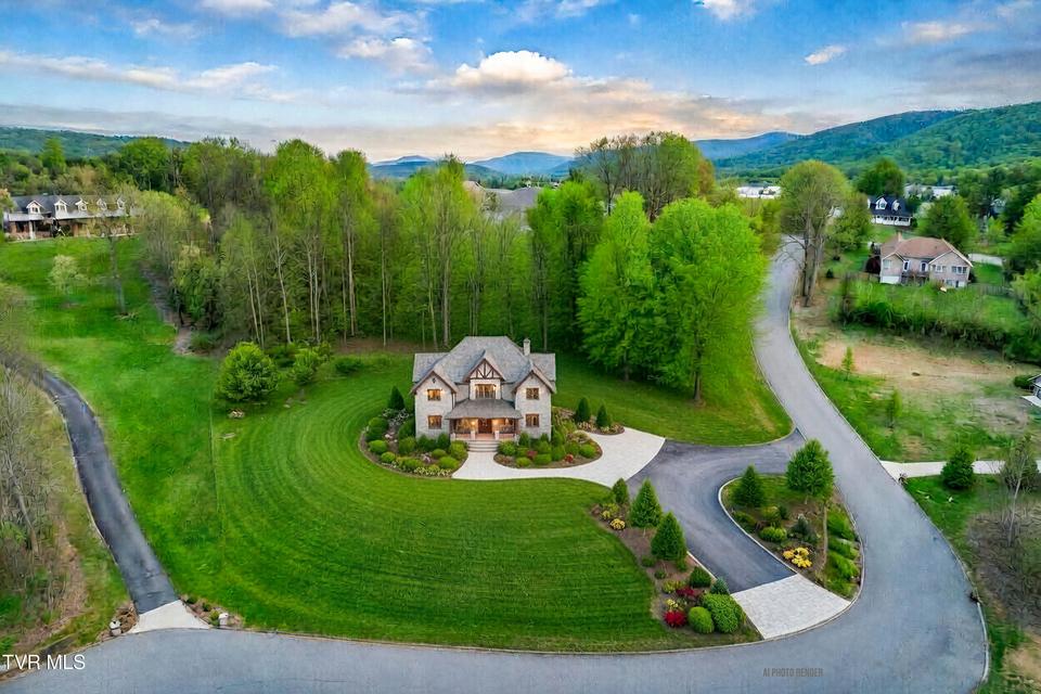 Photo #6: Tbd Randall Laura Lane