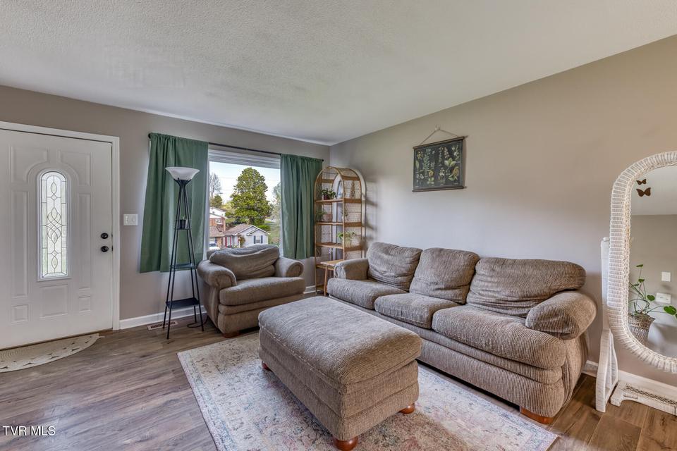 Photo #5: 134 Evergreen Road