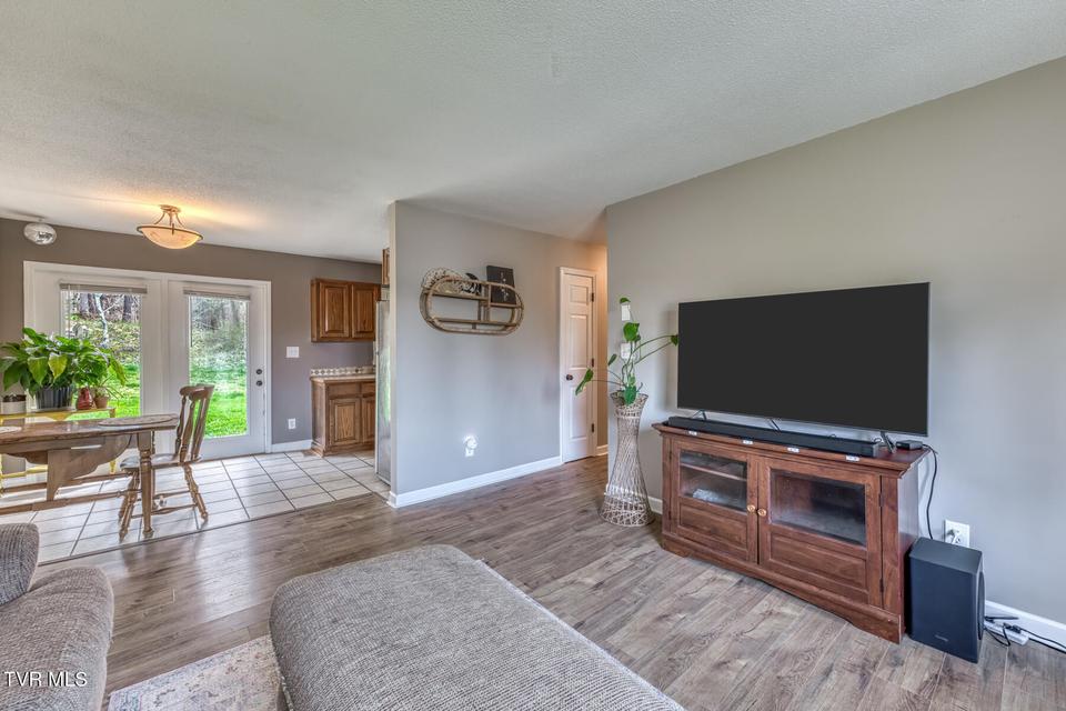 Photo #6: 134 Evergreen Road