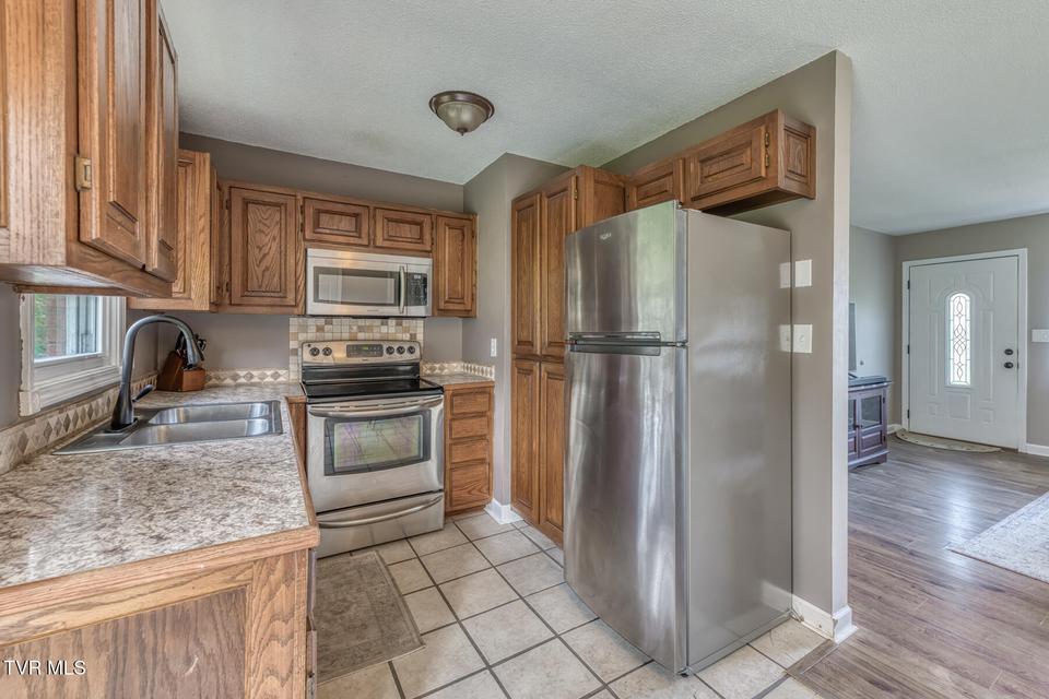 Photo #8: 134 Evergreen Road