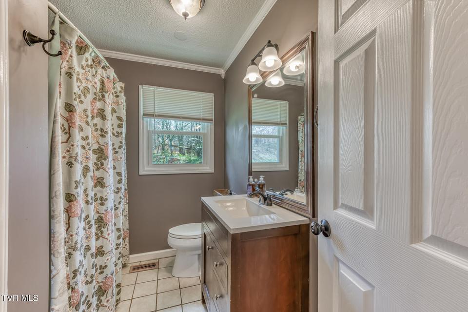 Photo #14: 134 Evergreen Road