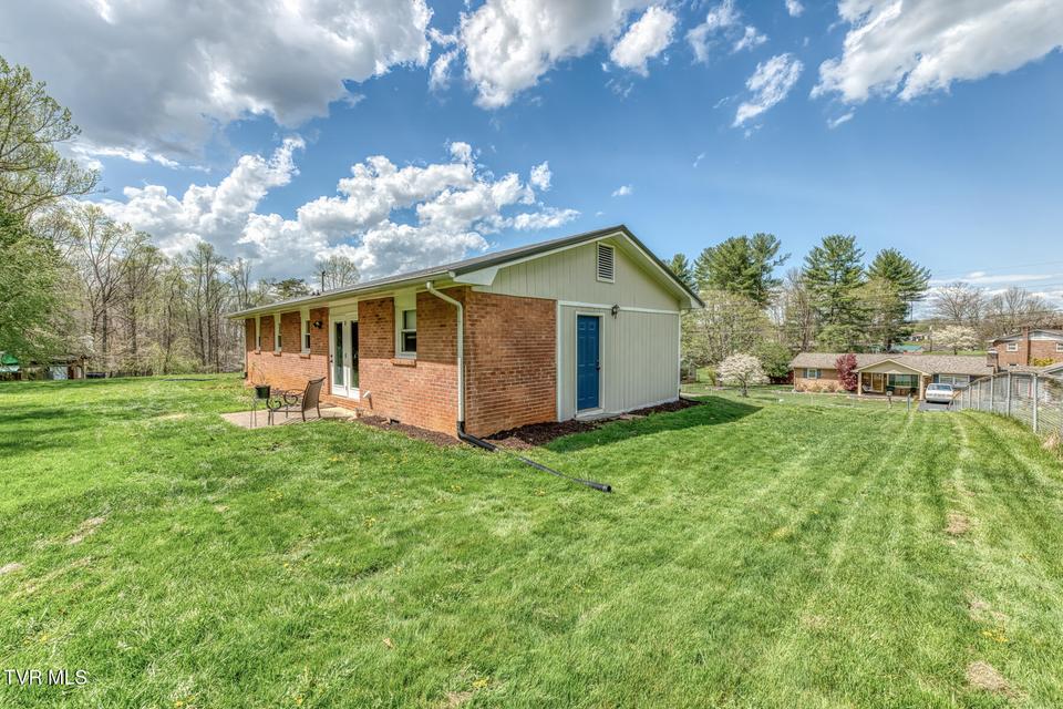 Photo #24: 134 Evergreen Road