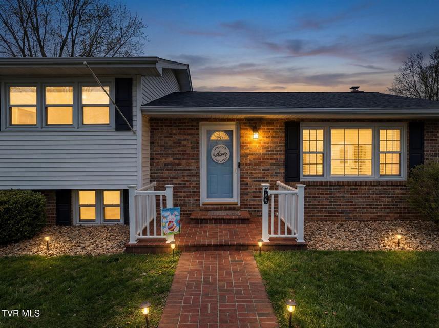 Photo #12: 19763 Mccray Drive