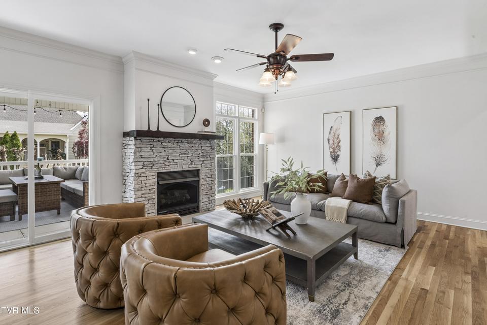 Photo #18: 131 Olde Towne Drive