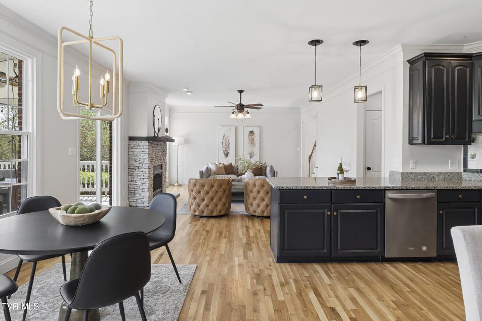 Photo #32: 131 Olde Towne Drive