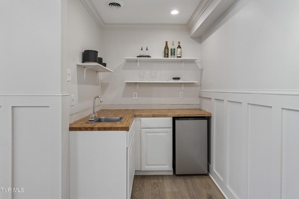 Photo #67: 131 Olde Towne Drive