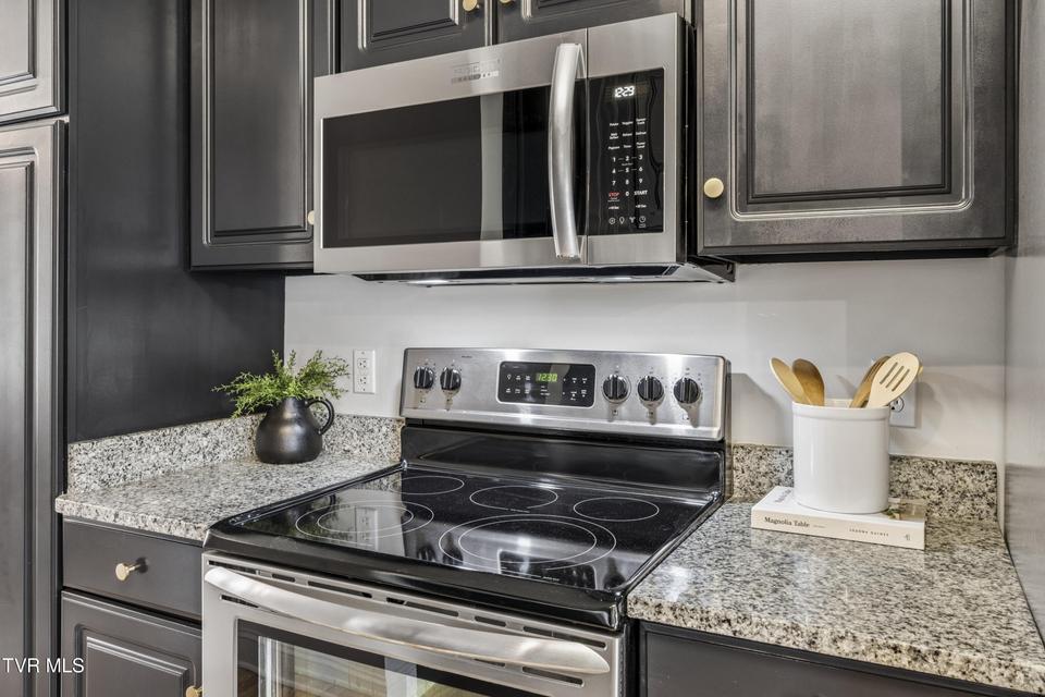 Photo #31: 131 Olde Towne Drive