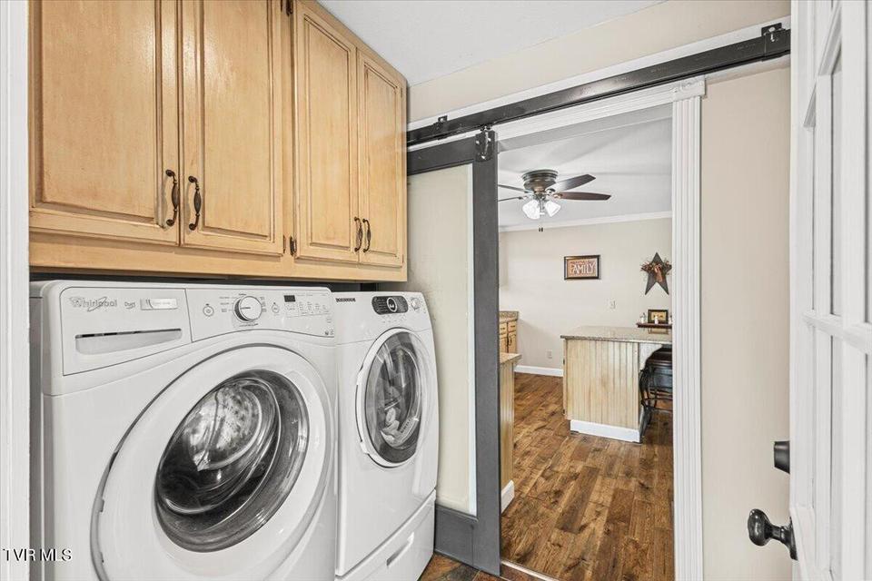 Photo #27: 231 County Farm Road