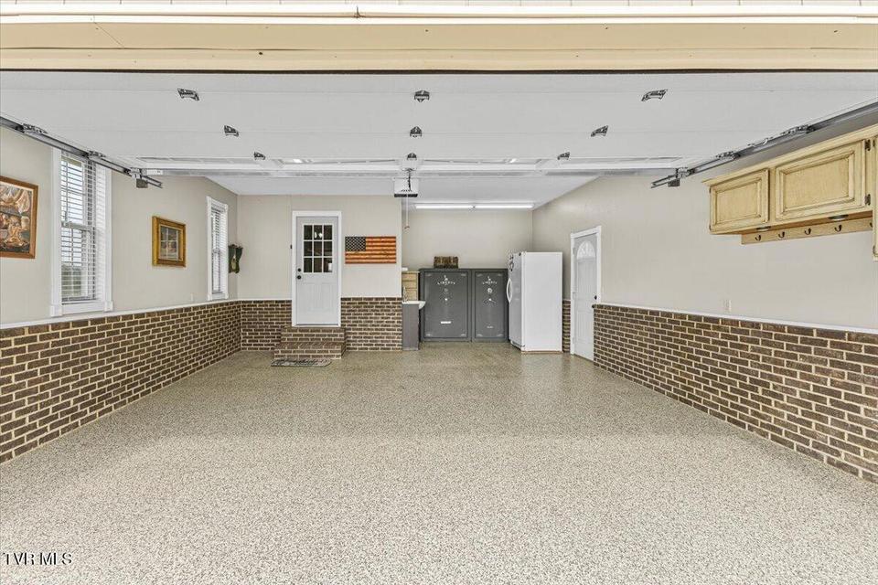 Photo #28: 231 County Farm Road