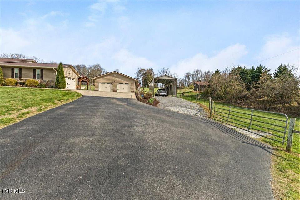 Photo #66: 231 County Farm Road