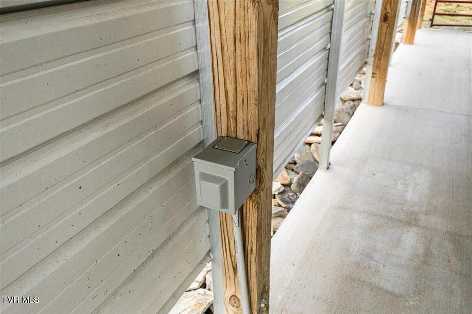 Photo #68: 231 County Farm Road