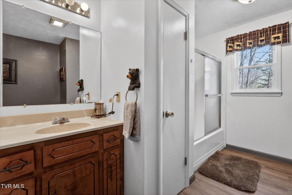 Photo #35: 135 Hiddenwood Drive