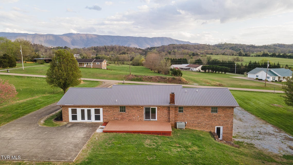 Photo #3: 4930 107 Cutoff 