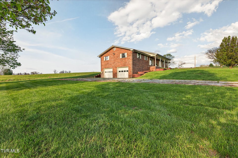 Photo #55: 4930 107 Cutoff 