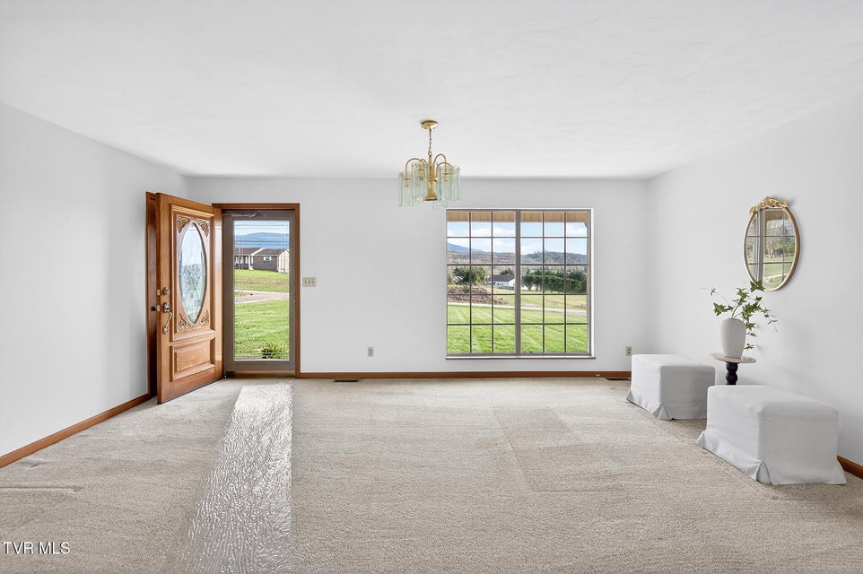 Photo #8: 4930 107 Cutoff 