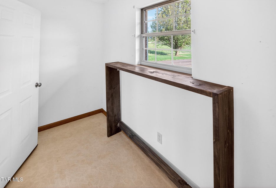 Photo #18: 4930 107 Cutoff 