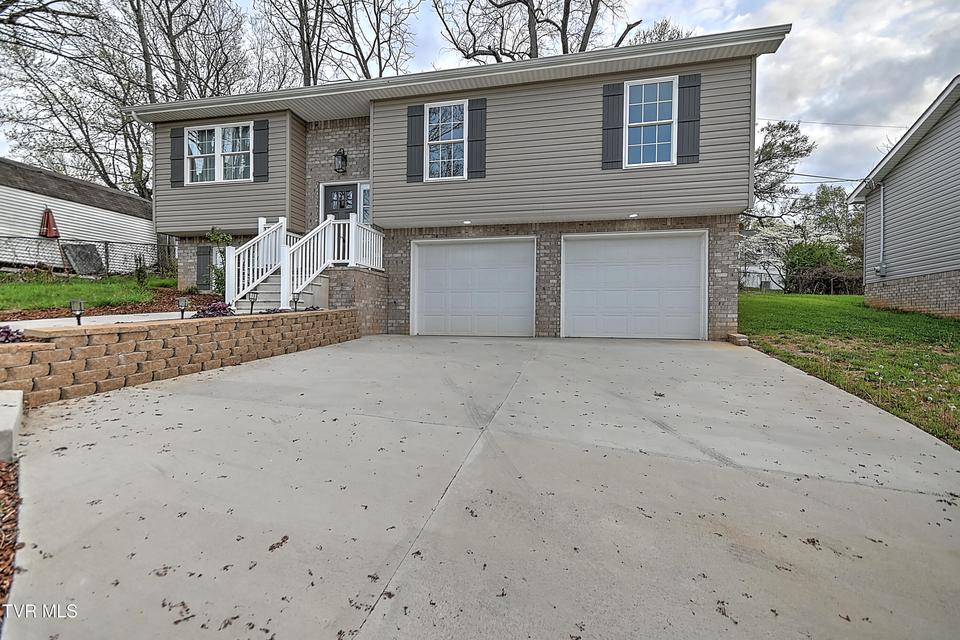 Photo #4: 1950 Stone Drive