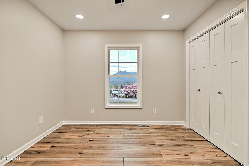 Photo #26: 1950 Stone Drive