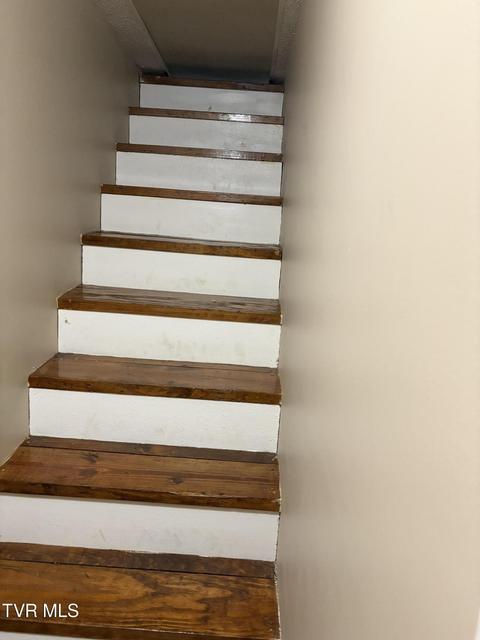 Photo #31: 231 County Farm Road