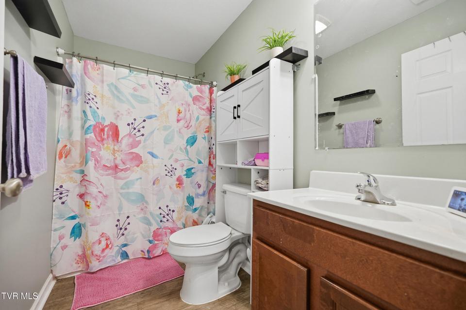 Photo #10: 1001 Minton Place