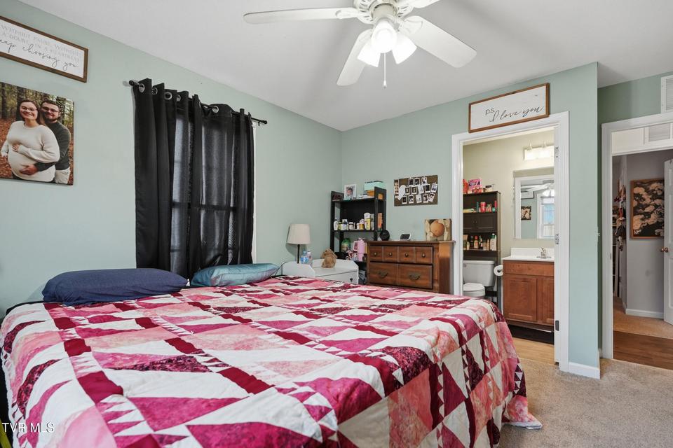 Photo #17: 1001 Minton Place