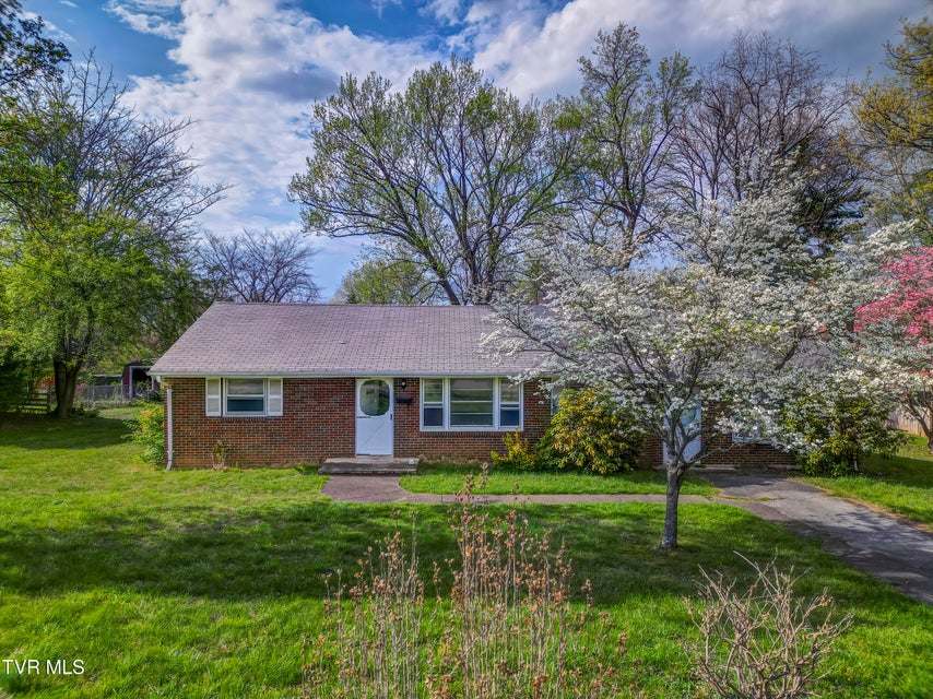 Photo #2: 1302 Oxford Place