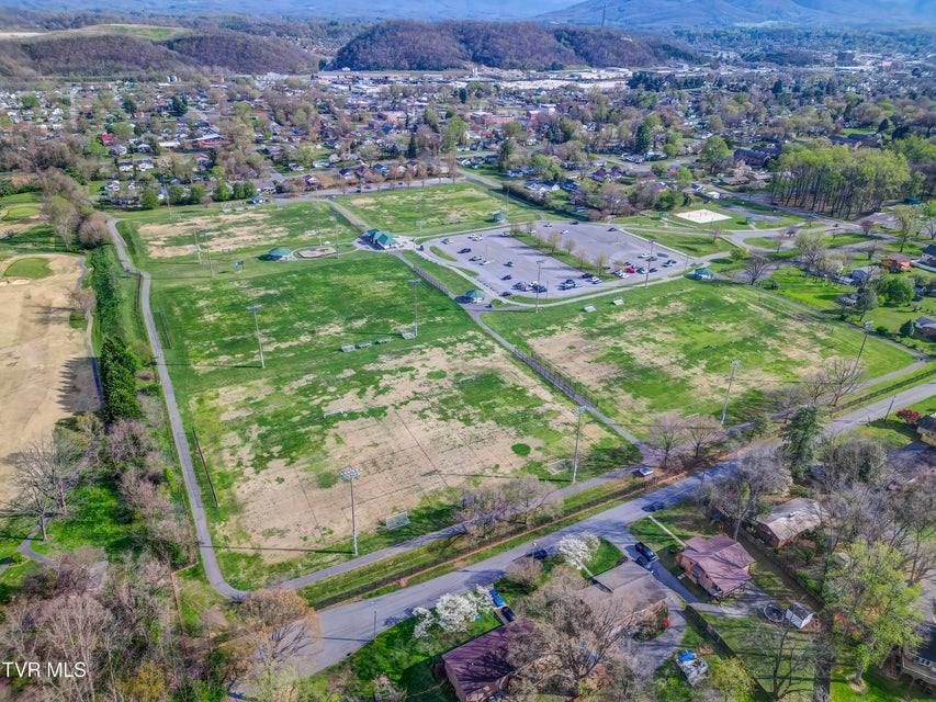 Photo #8: 1302 Oxford Place