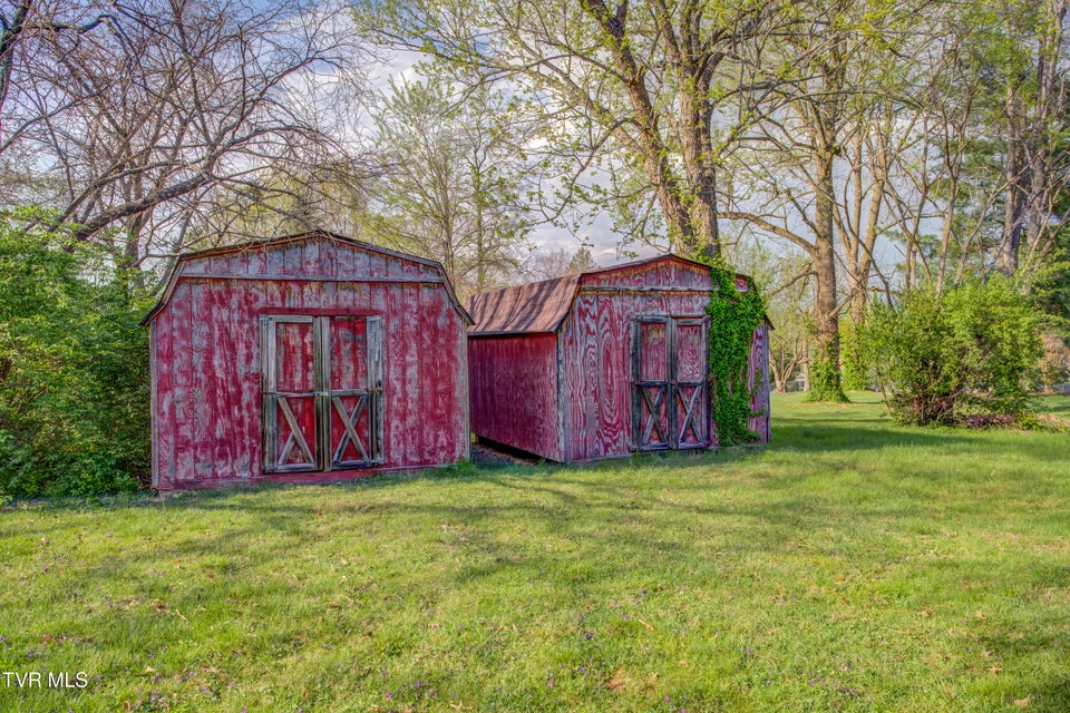 Photo #10: 1302 Oxford Place