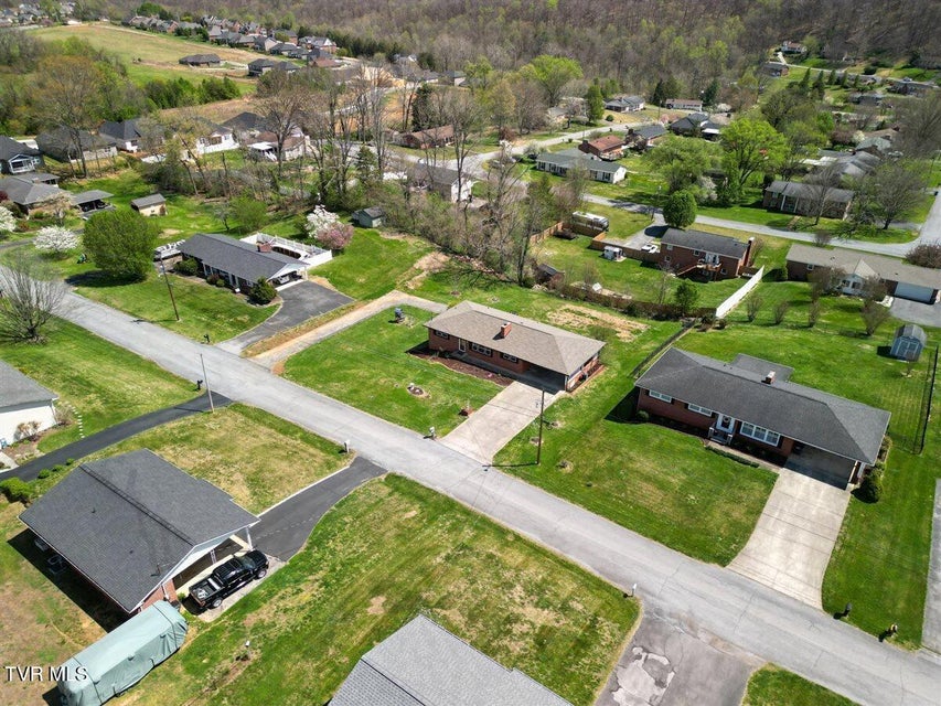 Photo #31: 1117 Brockway Drive