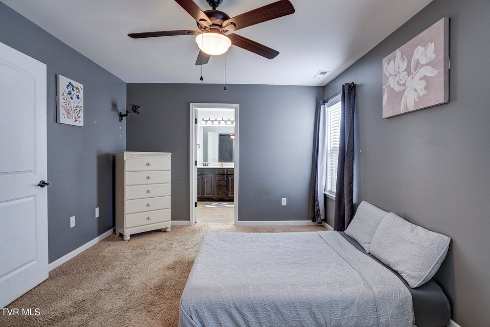 Photo #19: 656 Suffolk Road