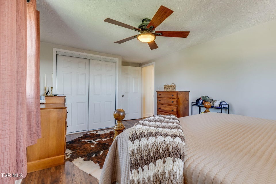 Photo #12: 408 Claremont Road