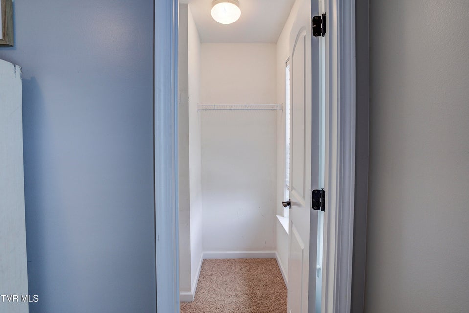 Photo #31: 656 Suffolk Road