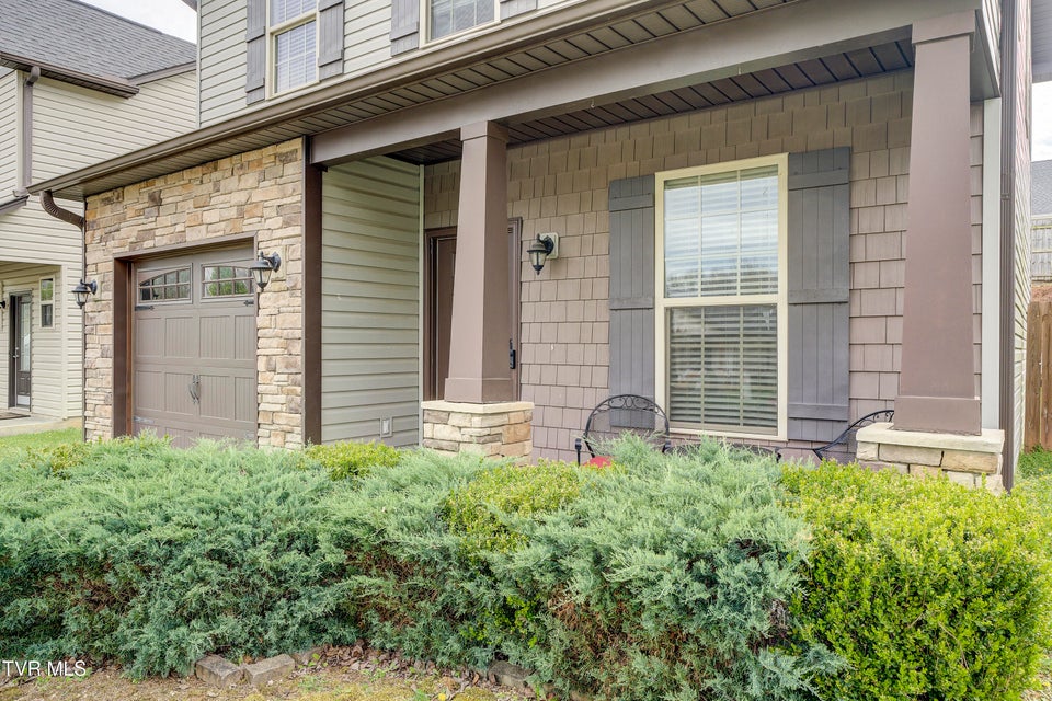 Photo #45: 656 Suffolk Road