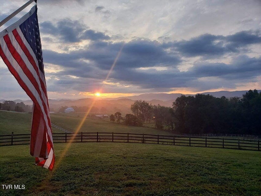 Photo #3: 415 Beidleman Road